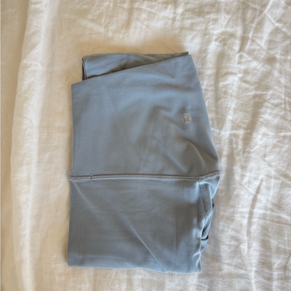 Lululemon Light Blue aligns